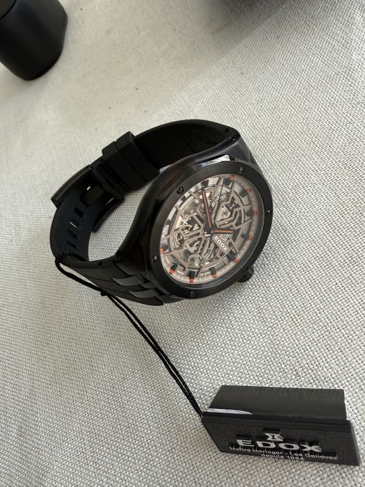 ЧИСТО НОВ! Edox Delfin Mecano Automatic Black&Orange