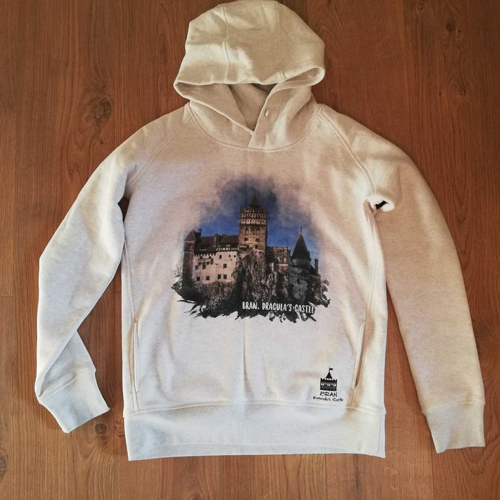 Hanorac din bumbac - imprimeu cu Castelul Bran