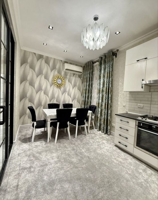 БИЙ чайхона Салом Новостройка с кадастром 3/3/4