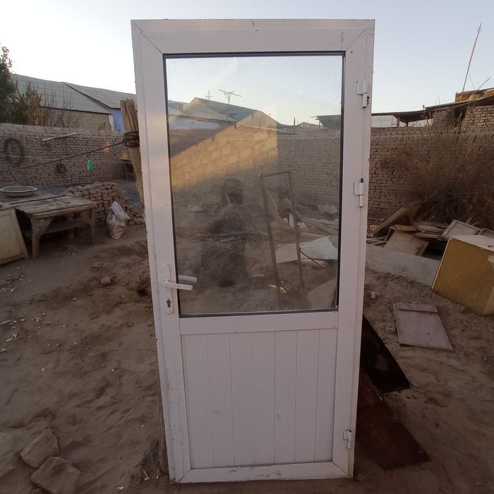 Akfa eshik rom sotiladi