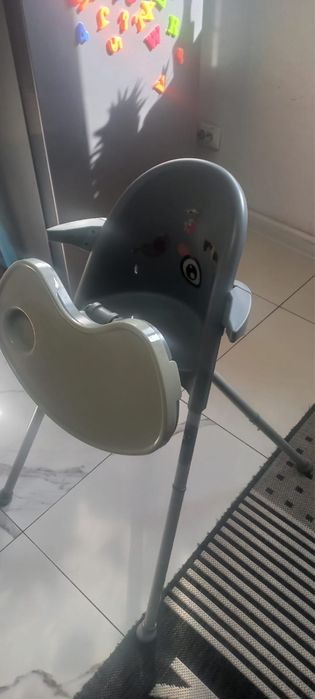 Scaun de masa pentru copii