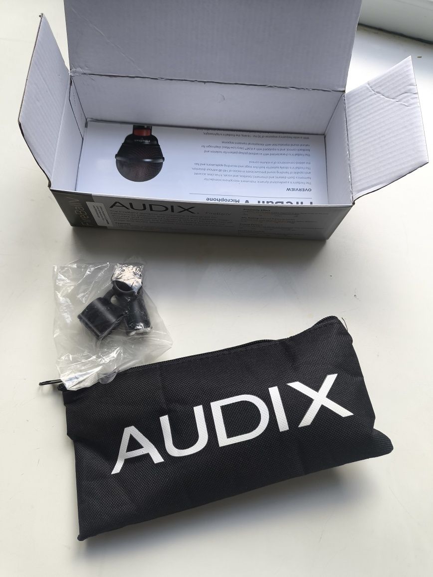 Микрофон Audix V fireball.