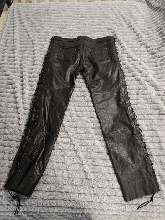 Pantaloni moto de piele