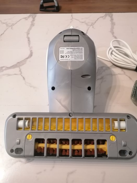 Прахосмукачка за матраци и акари Dibea с UV светлина