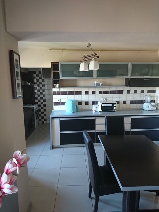 Apartament 3camere zona centrală