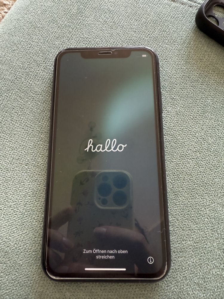 Продава. Iphone 11 128GB