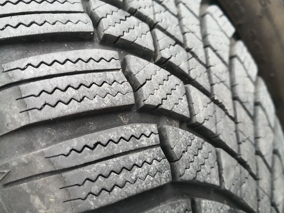 205 55 16 цола гуми Bridgestone