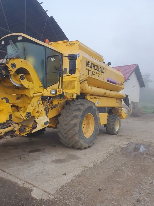 Dezmembram combina New Holland TF76