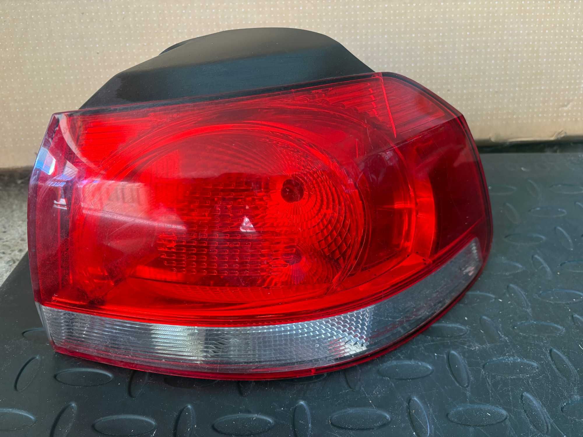 Десен външен стоп за Голф 6 / VW Golf 6