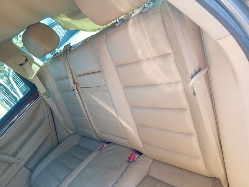 Bancheta /banchete spate /fete de uși pentru vw touareg 7L