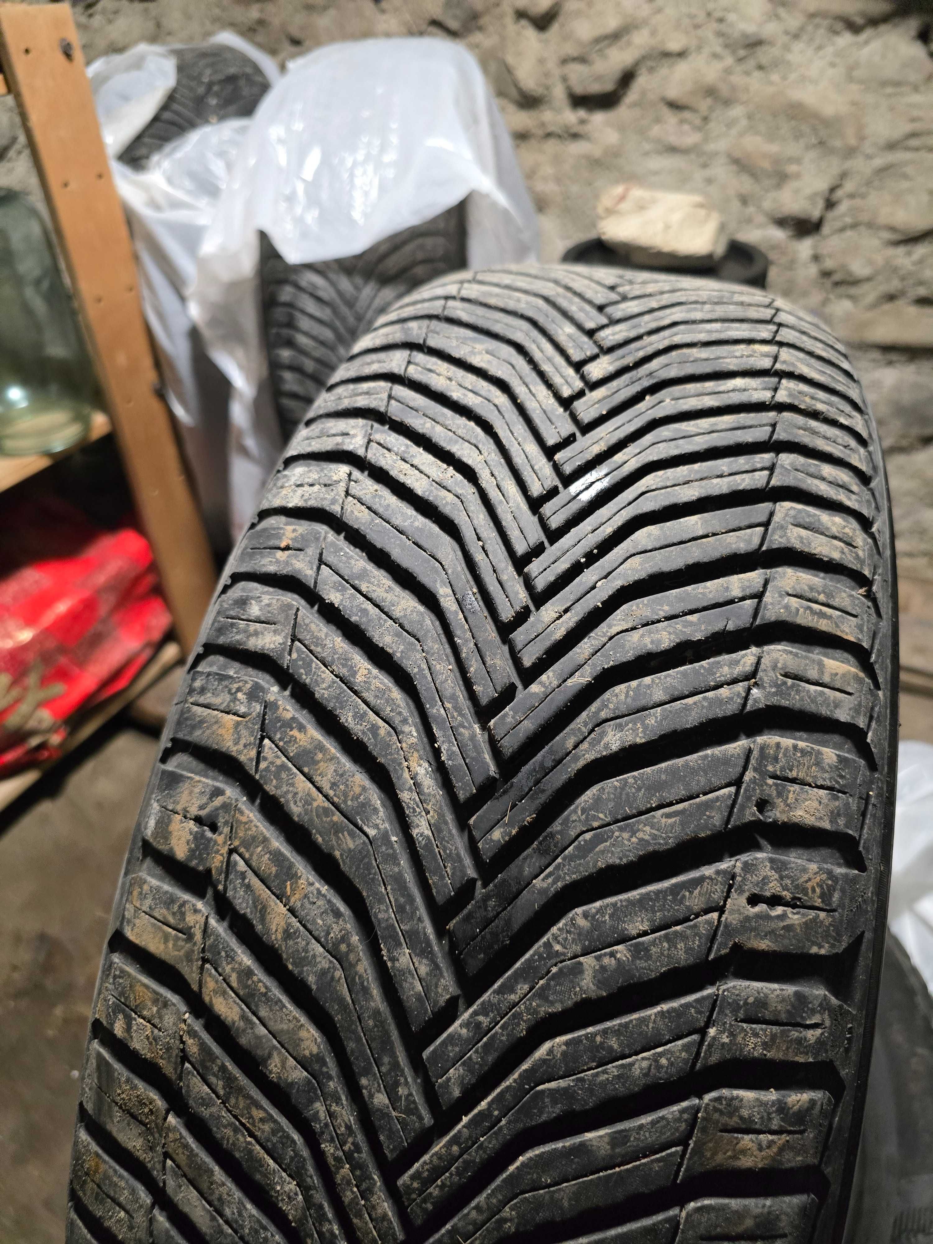4 x Anvelope Michellin cross climate 2 XL SUV 235/55/R 19 M+S