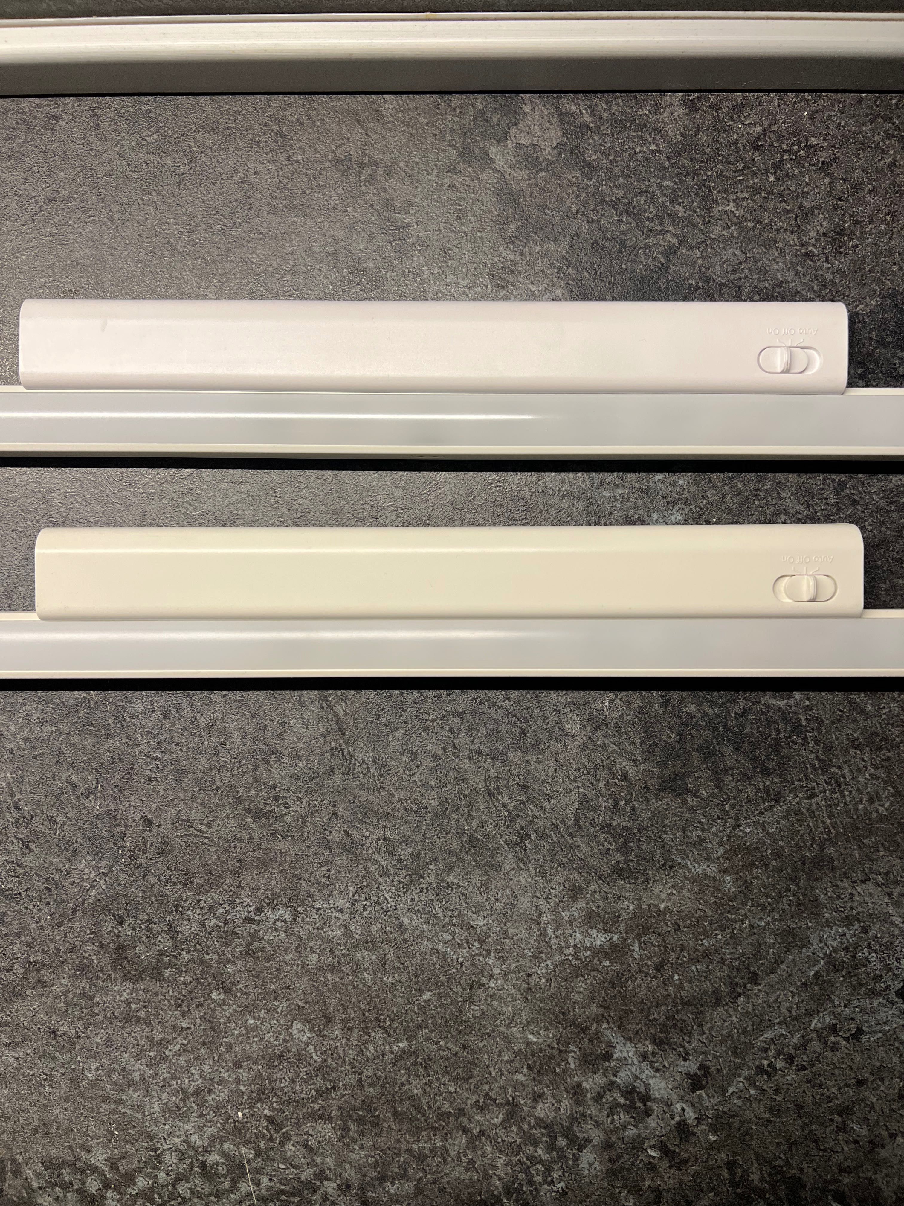 IKEA STÖTTA LED лента 75 см (TYP L1730L) със сензор, батерии