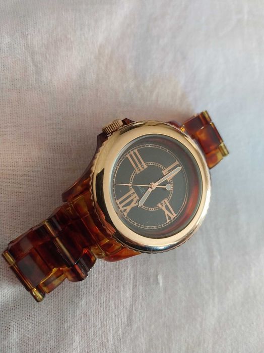 Часовник в перфектно състояние