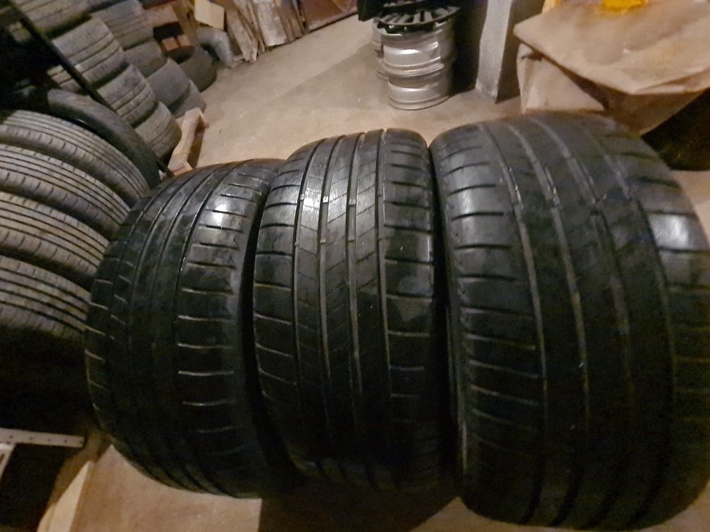 ПРОМОЦИЯ Летни гуми 235/45 R18 Bridgestone Turanza T005 94W