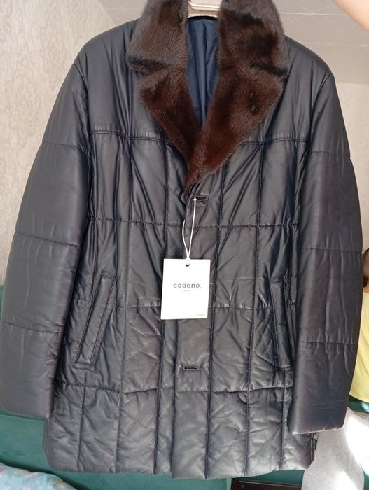 Срочно Продам зимнюю куртку