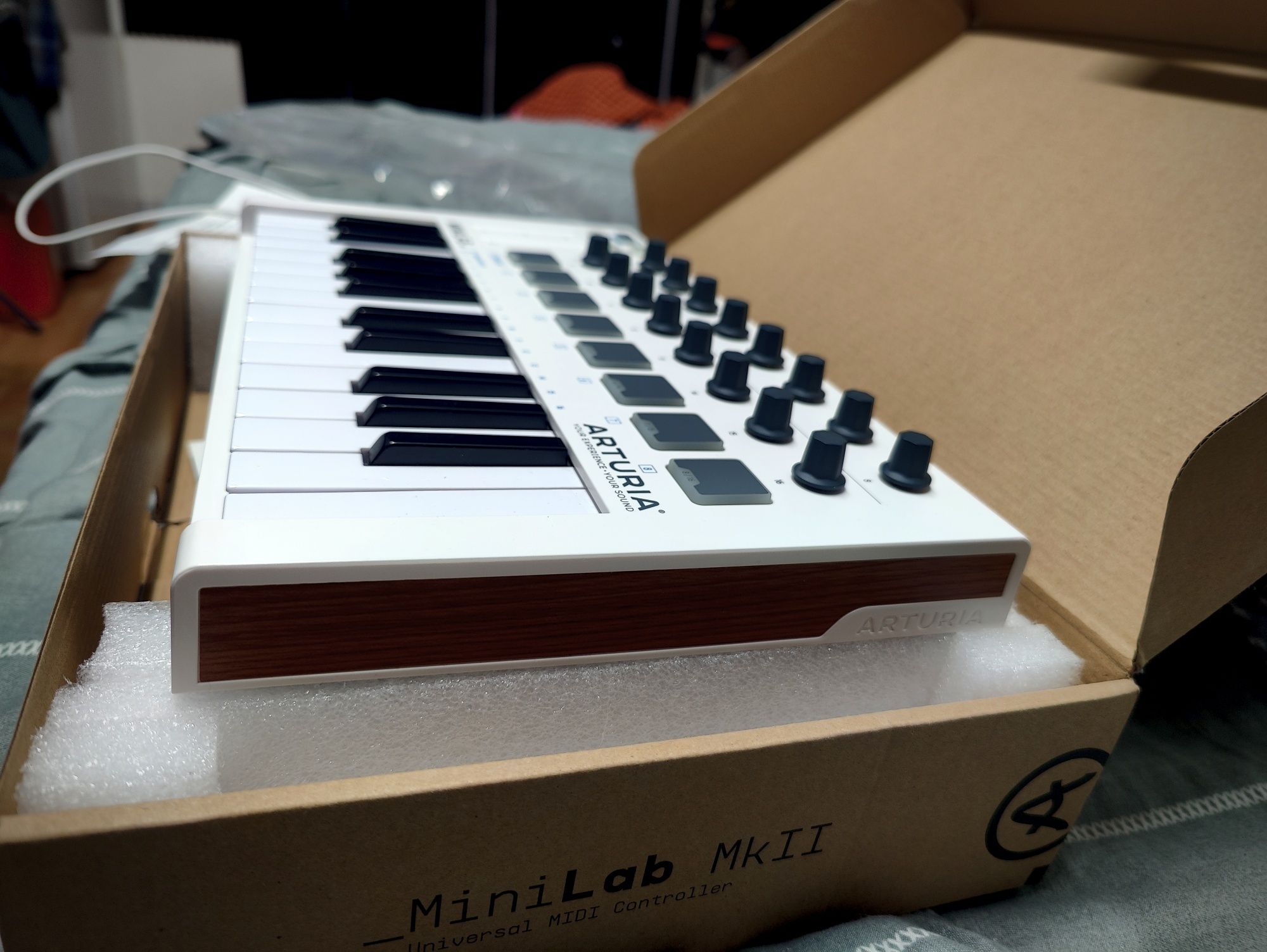 Arturia MiniLab mk2