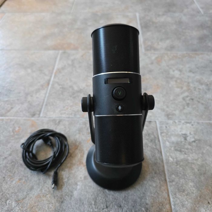 Microfon Gaming Razer Seiren Pro
