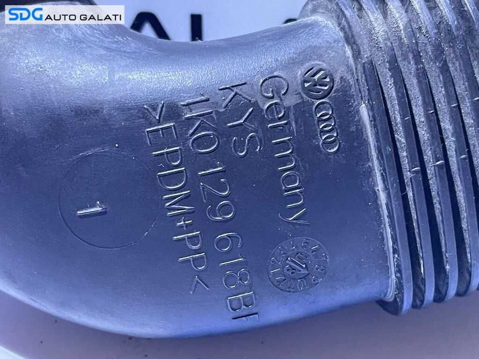 Tub Tubulatura Ghidaj Racord Deflector Admisie Aer VW Tiguan 1.4 TSI 2008 - 2018 Cod 1K0129618BF