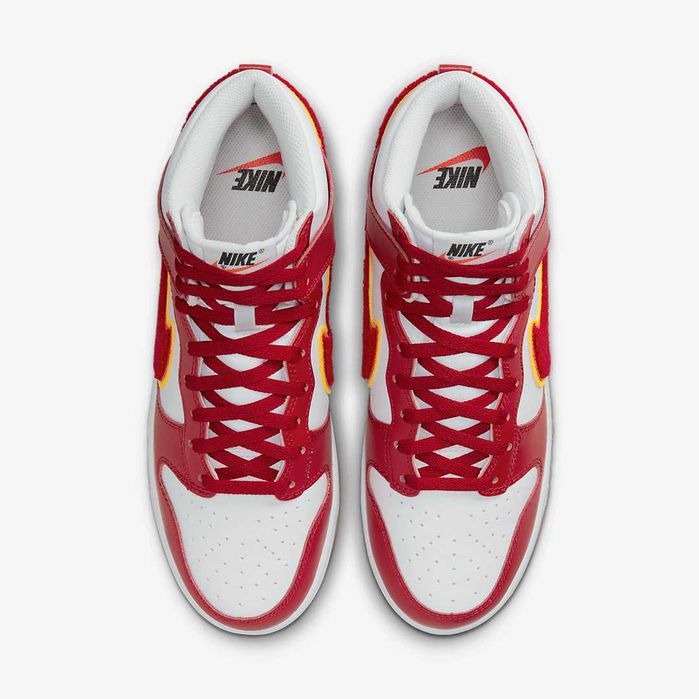 Nike Dunk Hi Retro University Sneakers (DR8805-101)