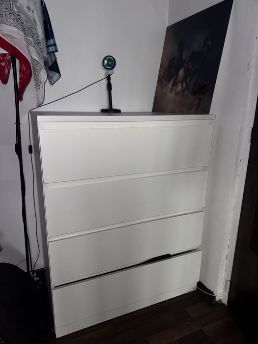 Urgent & negociabil, dulap malm ikea ca nou
