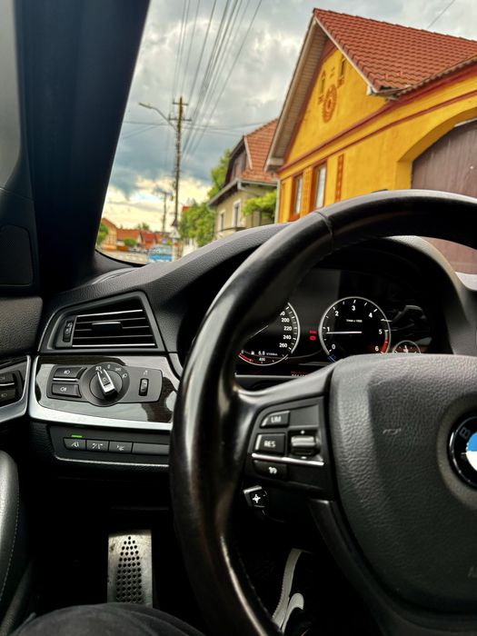BMW Seria 5 F10 • 2.0 Diesel 184 CP • Pachet M 3 Butoane