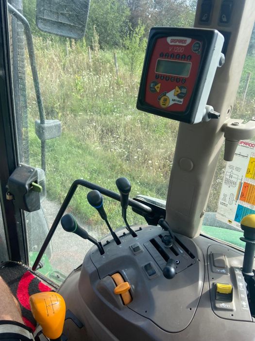 Vand/schimb John deere 5100M