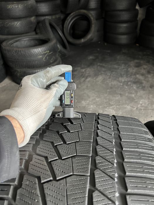 2 anvelope iarna 285/30/22 , continental , dot 2022