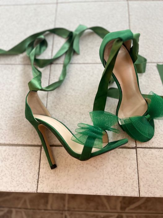 Официални обувки