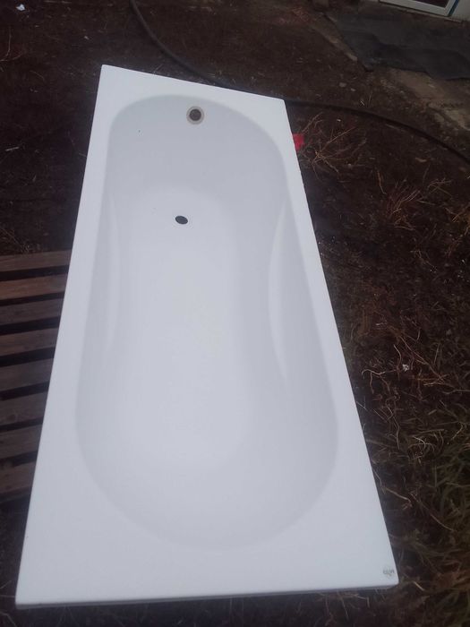 Продаю Акриловая ванны