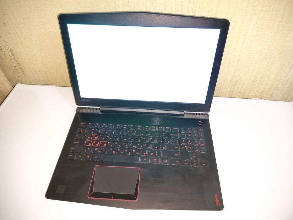 Ноутбук хороший...