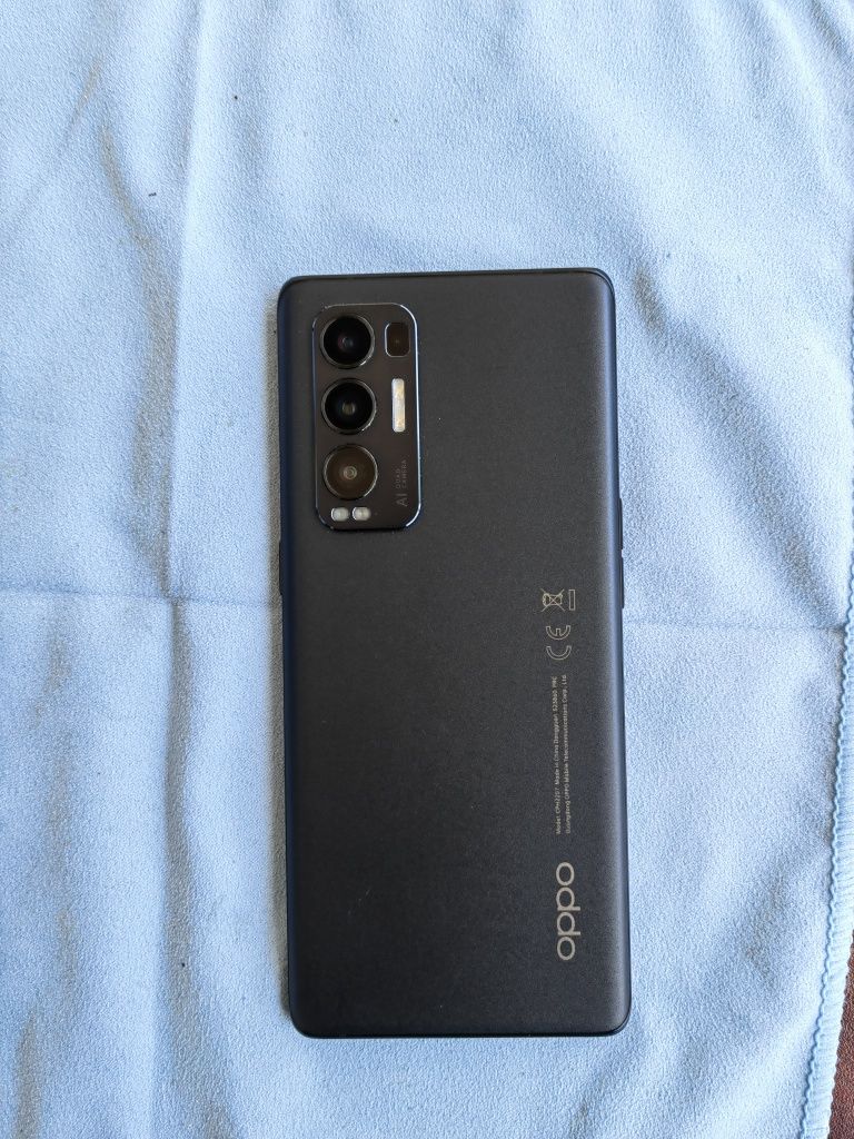 OPPO Find X3 Neo 5G 12+8gb.ram и 256gb. памет