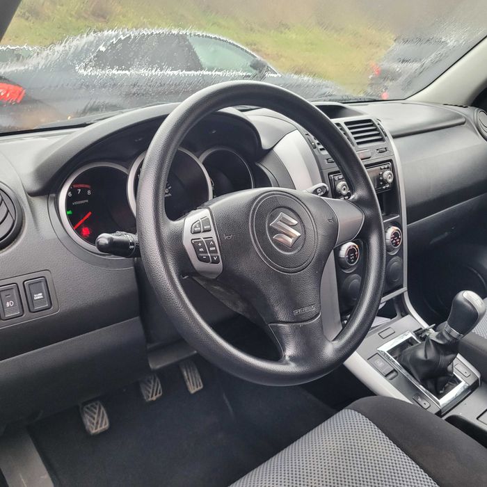 Vand Suzuki grand vitara , 2006, 1, 6 benzină