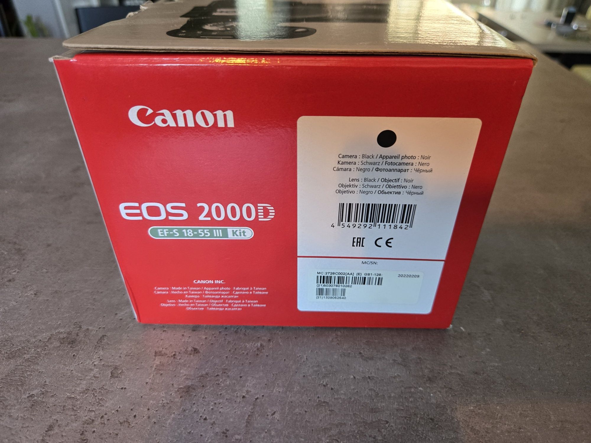 Canon Eos dslr 2000D