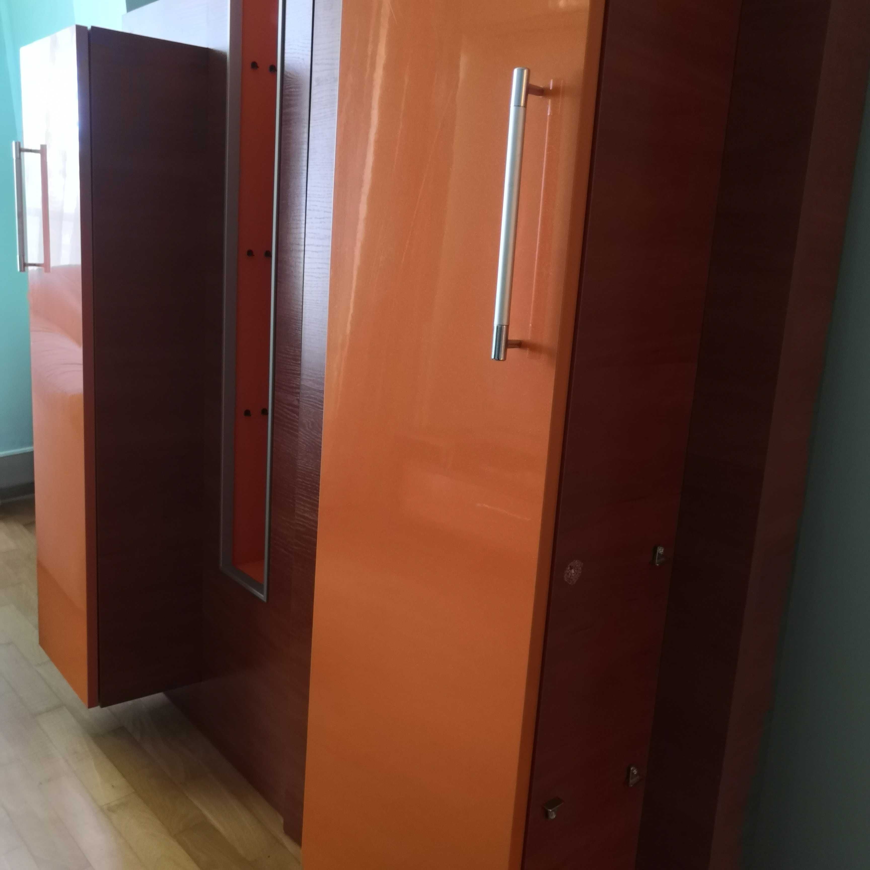 Шкафове за телевизор комплект