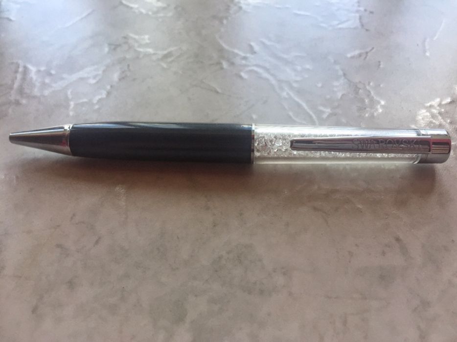 Pixuri Swarovski Crystalline Heart