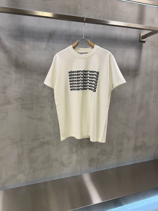 Мъжки тениски различни модели