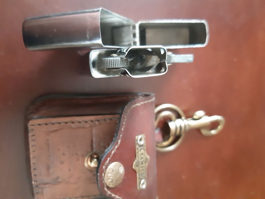 bricheta model gen Zippo  Desperados cu port firma El Campero