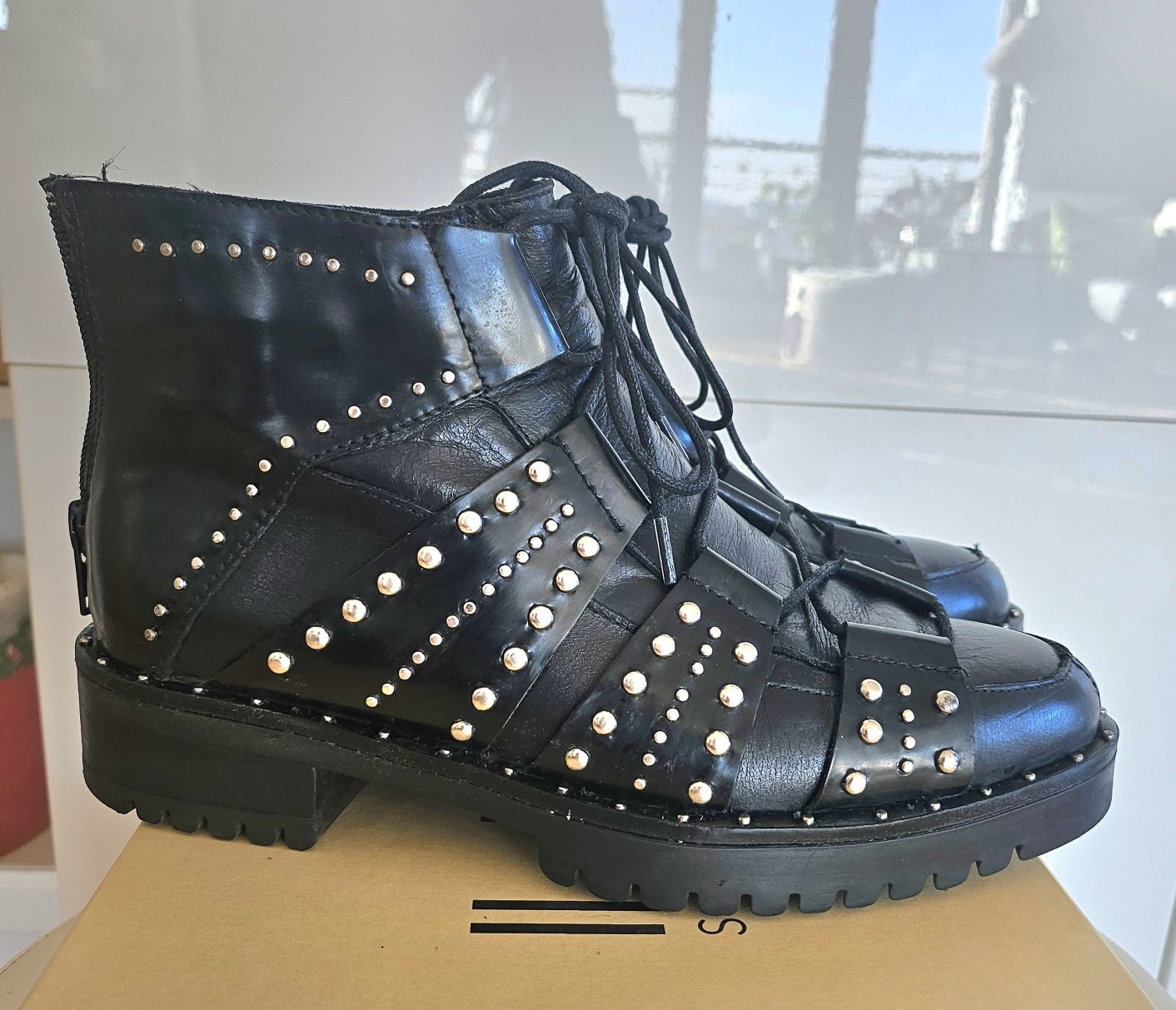 Il Passo Ghete din piele neagra, cu tinte, 36 dar se potrivesc la 37