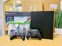 Конзола Microsoft Xbox One X 1TB, Black
