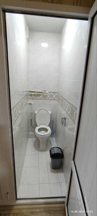 2 хонали уй сотилади. Продаётся 2-х комнатная. ОВИР