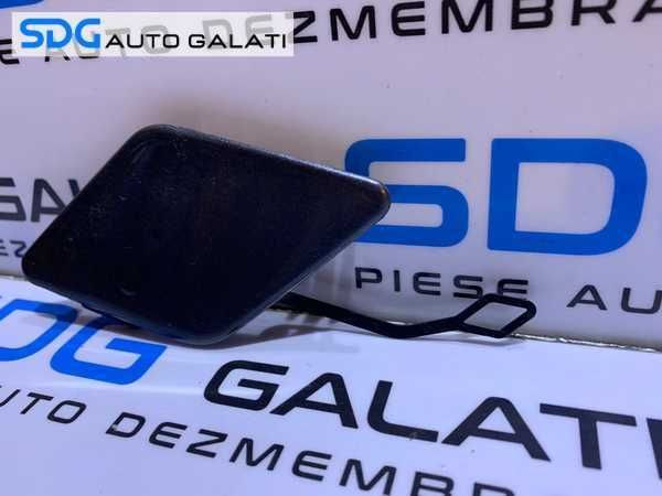 Capac Cui Carlig Infiletant Spoiler Bara Spate BMW Seria 3 F30 F80 2011 - 2019 Cod 7301464