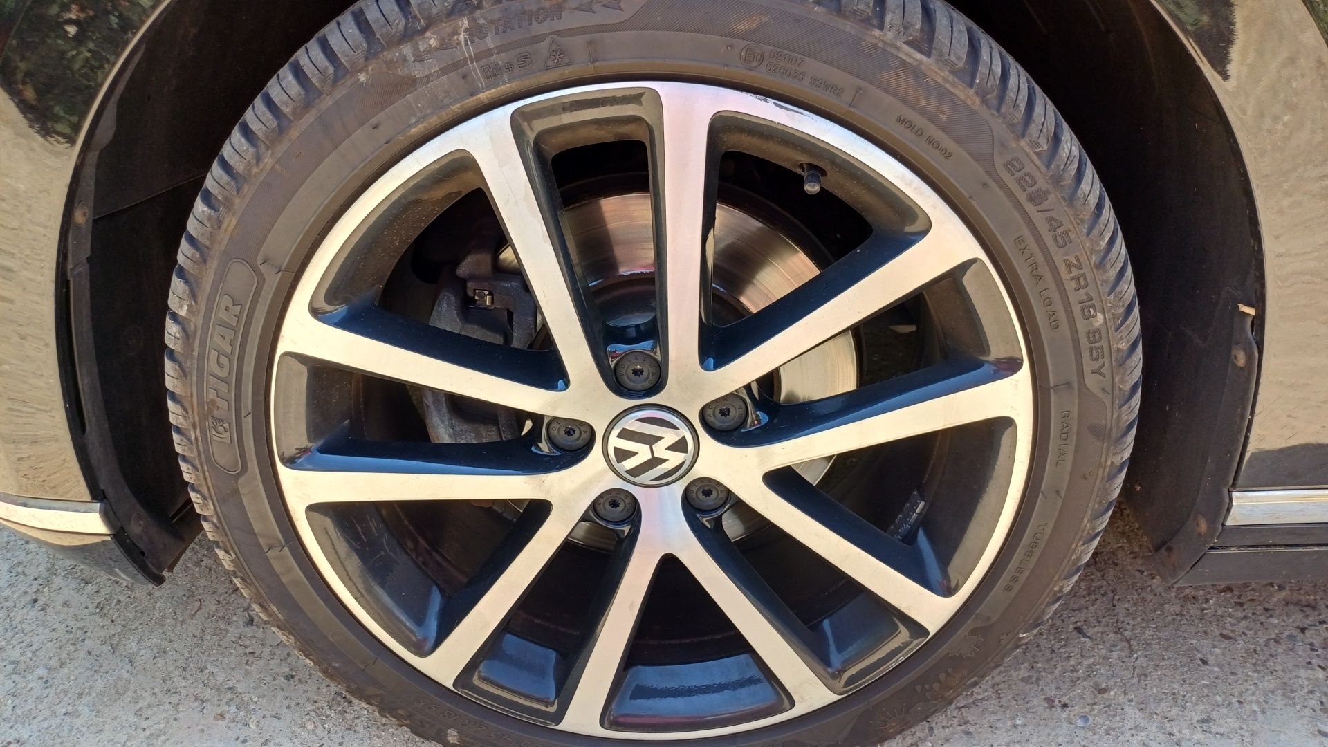 Volkswagen Passat B8 TDI  Highline