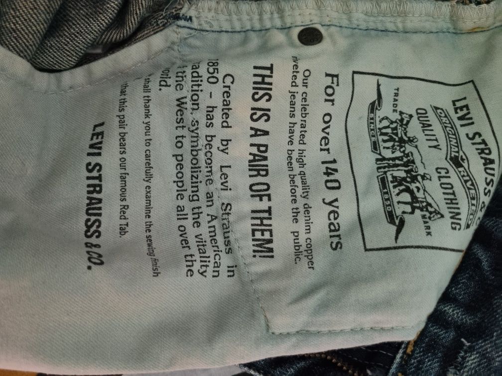 Blugi Levi Strauss dama 26/32