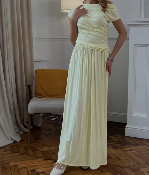 Продам платья 44-46 размер