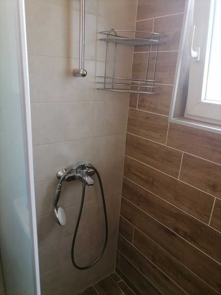 Дава се под наем Двустаен апартамент в Пловдив, Център - 70 кв.м за 331.5 € - Снимка #3