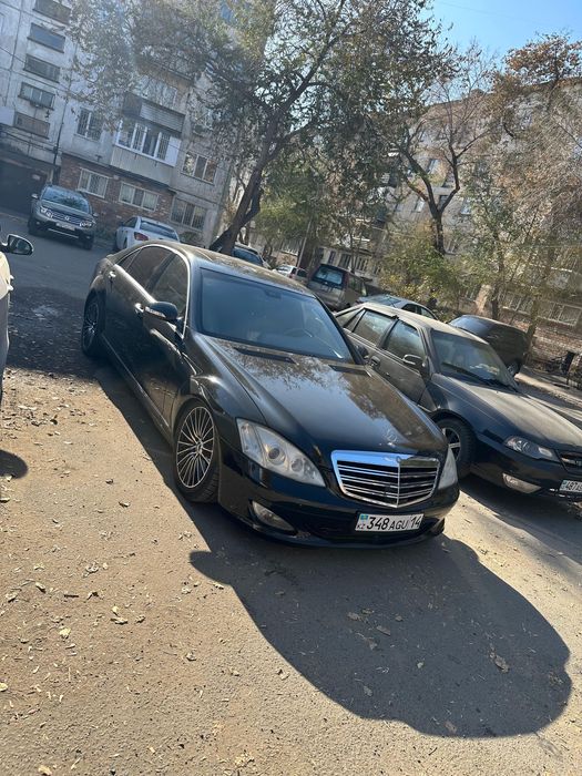 Срочно продам мерс 221