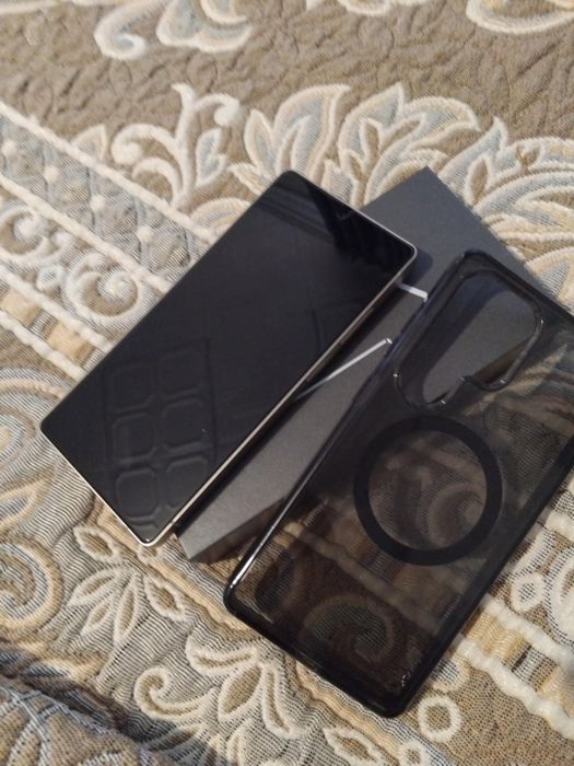 ЧИСТО НОВ! Samsung Galaxy S25 Ultra 512GB