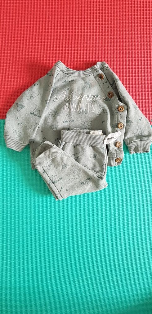 бебешки космонавт  и бебешки лот за момче 3-6 месеца