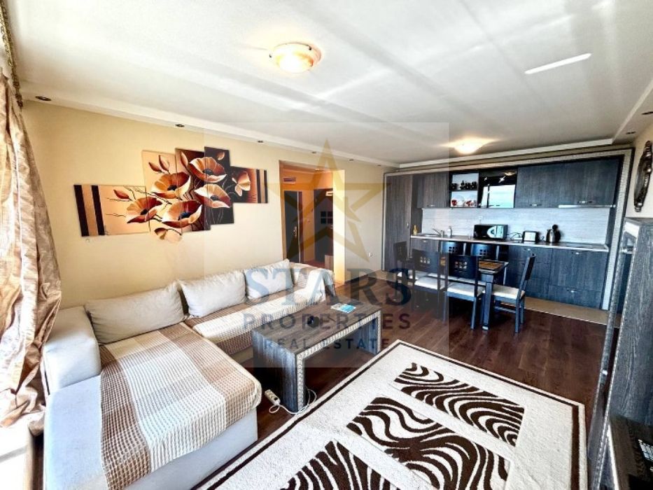 тристаен с морска панорама