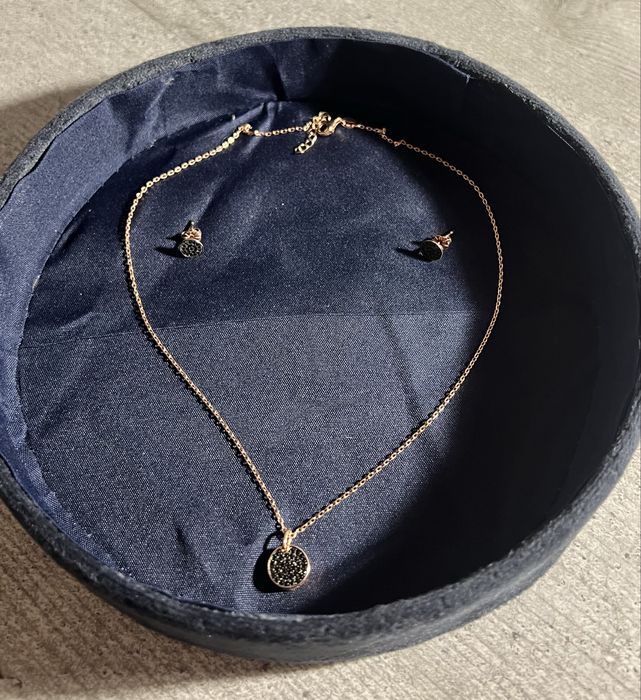 Set de argint colier și cercei